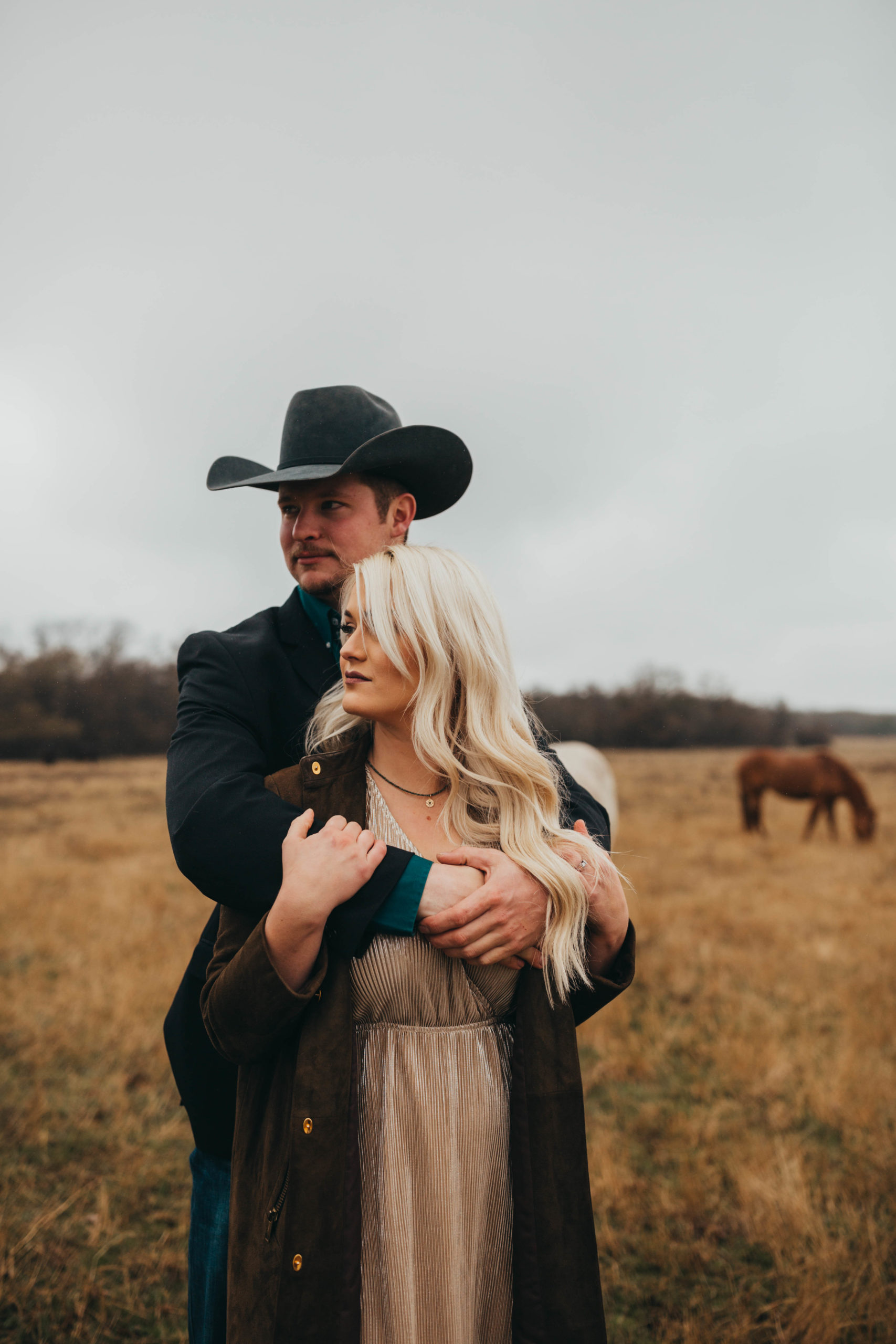 Texas Winter Save the Date | Morghan + Tell - westernweddingmagazine.com