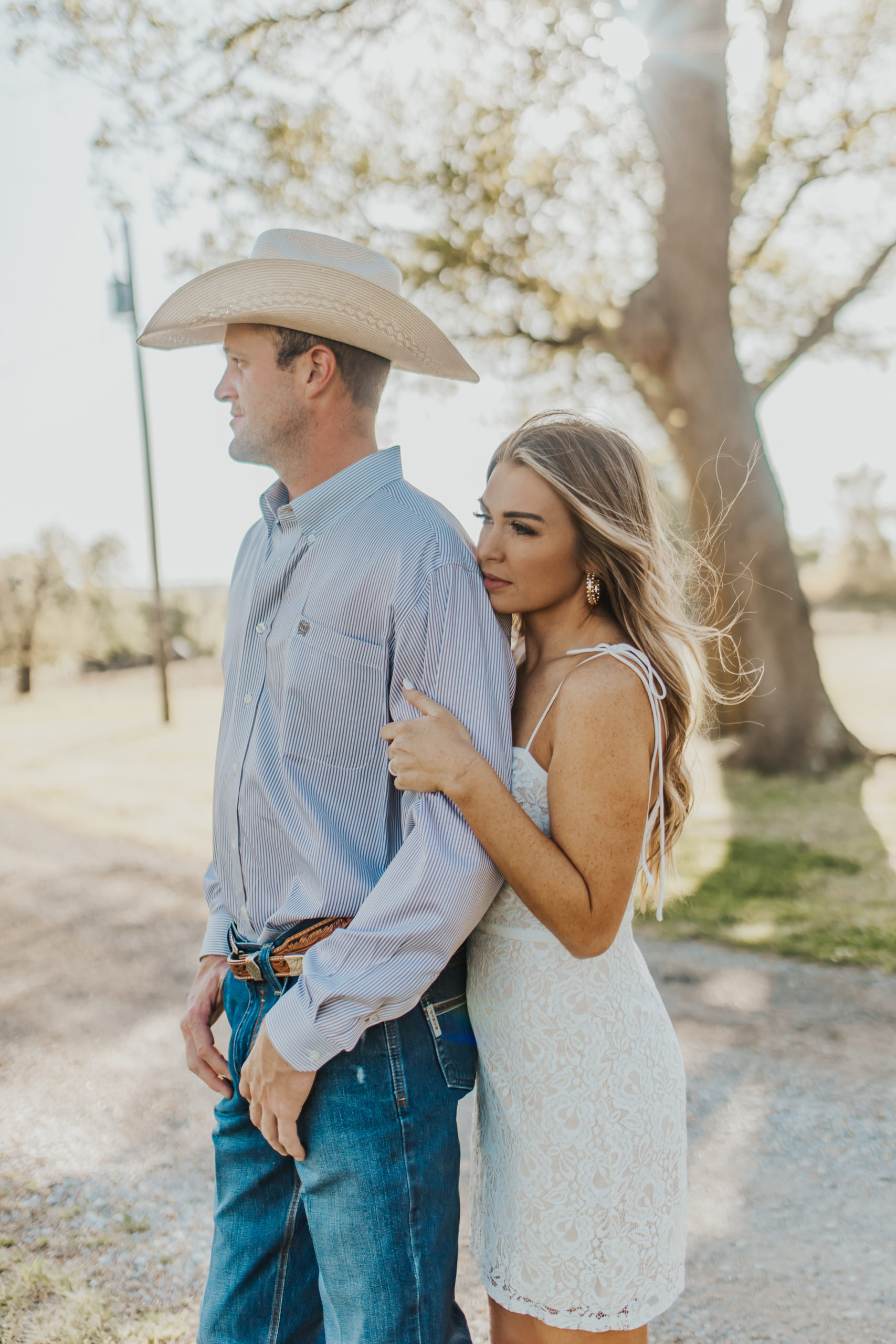 TAZMIN + JAKE | ENGAGEMENT - westernweddingmagazine.com