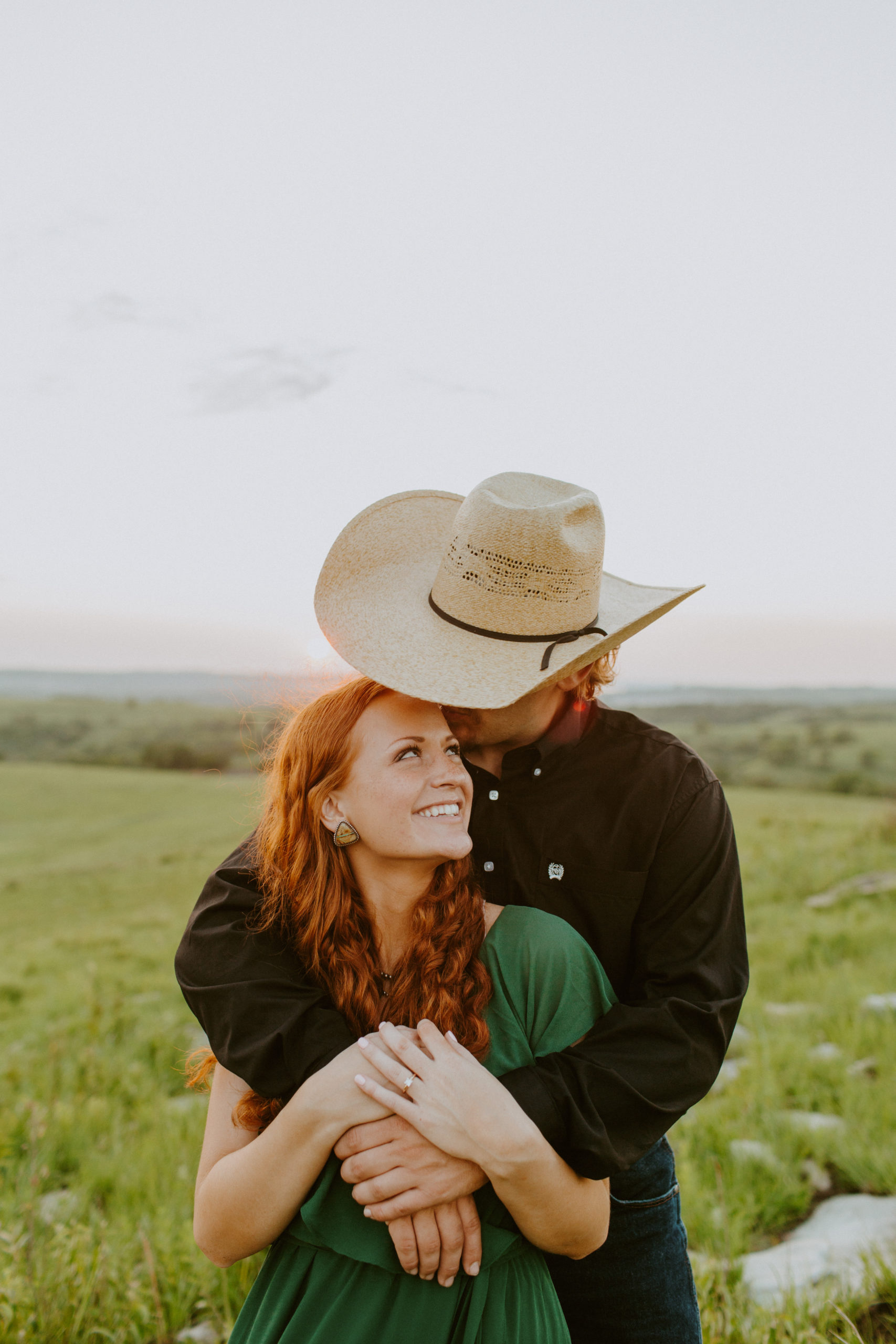 DUSTIN + COLLETE | ENGAGEMENT - westernweddingmagazine.com