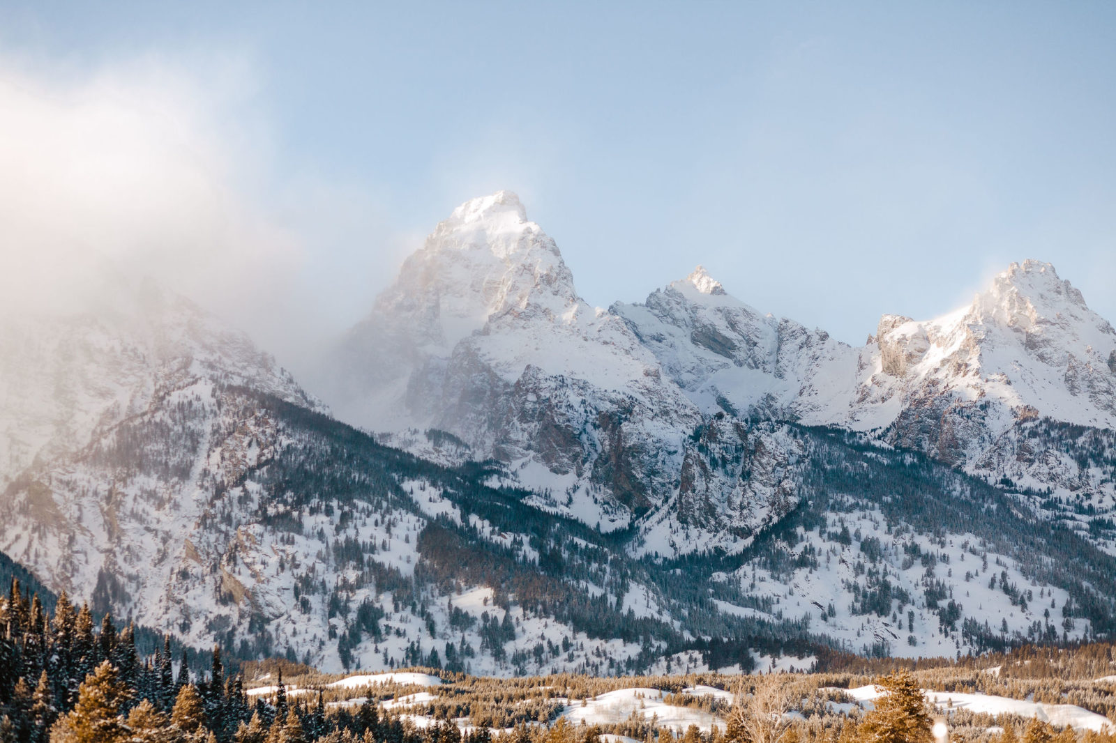 CASEY + NORMAN | ENGAGEMENT - westernweddingmagazine.com