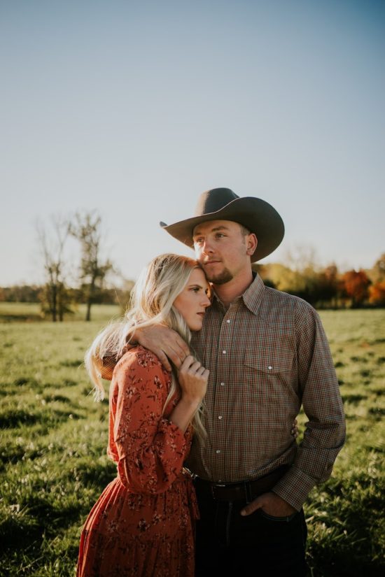 Jessie + Derek | ENGAGEMENT - westernweddingmagazine.com